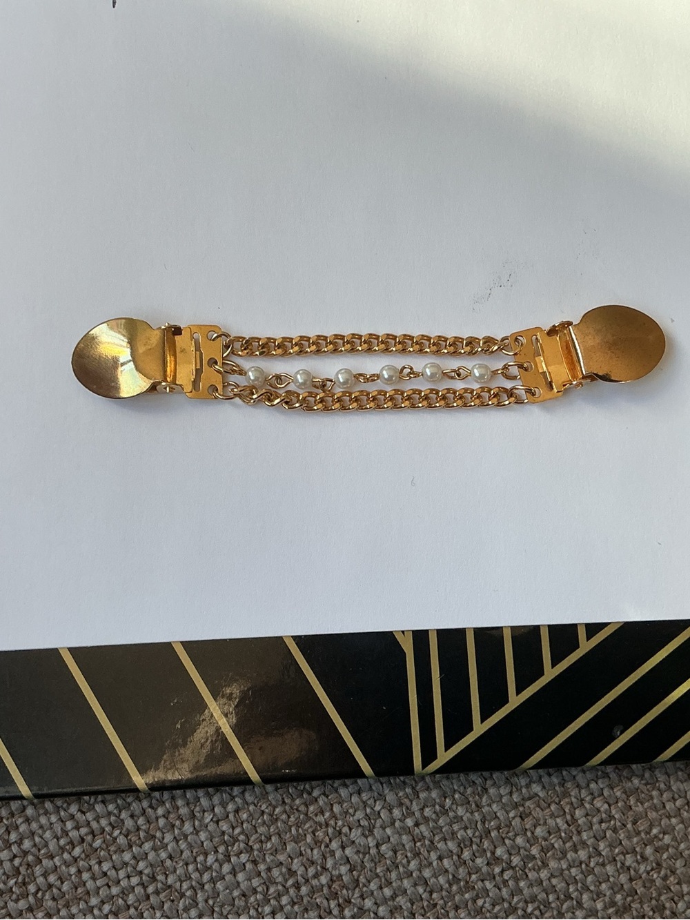 Vintage Sweater Clip